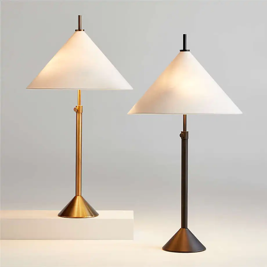 

Professional Customization Indoor Living Room Reading Room White Linen-polyester Shade Antique Burnished Brass Table Lamp