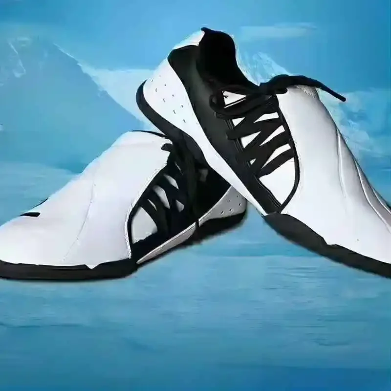 Professional Taekwondo Shoes Men Women Martial Arts Shoes Big Size 36-46 Karate Taekwondo Shoes Breathable Training Sneakers