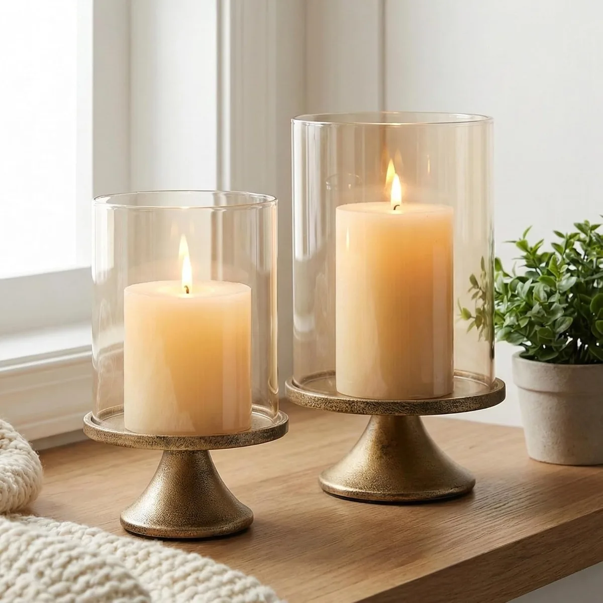 2pc Hurricane Candle Holders Glass Dome Iron Base Pillar Stand for Home Dining Table Wedding Decor Centerpiece Accent Indoor Use