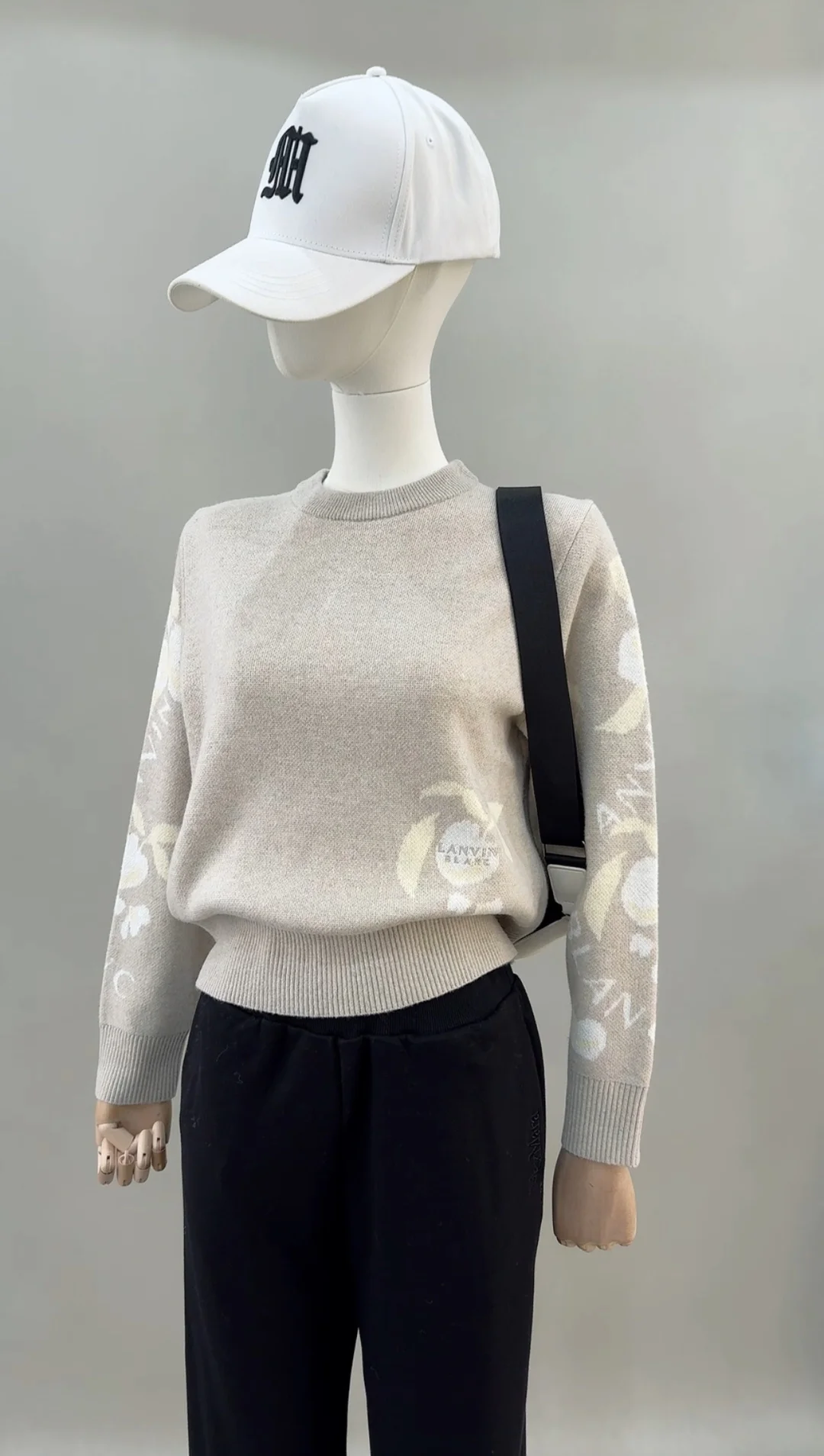 

Women's New Thickened Sweater for Golf Wear, Casual and Versatile