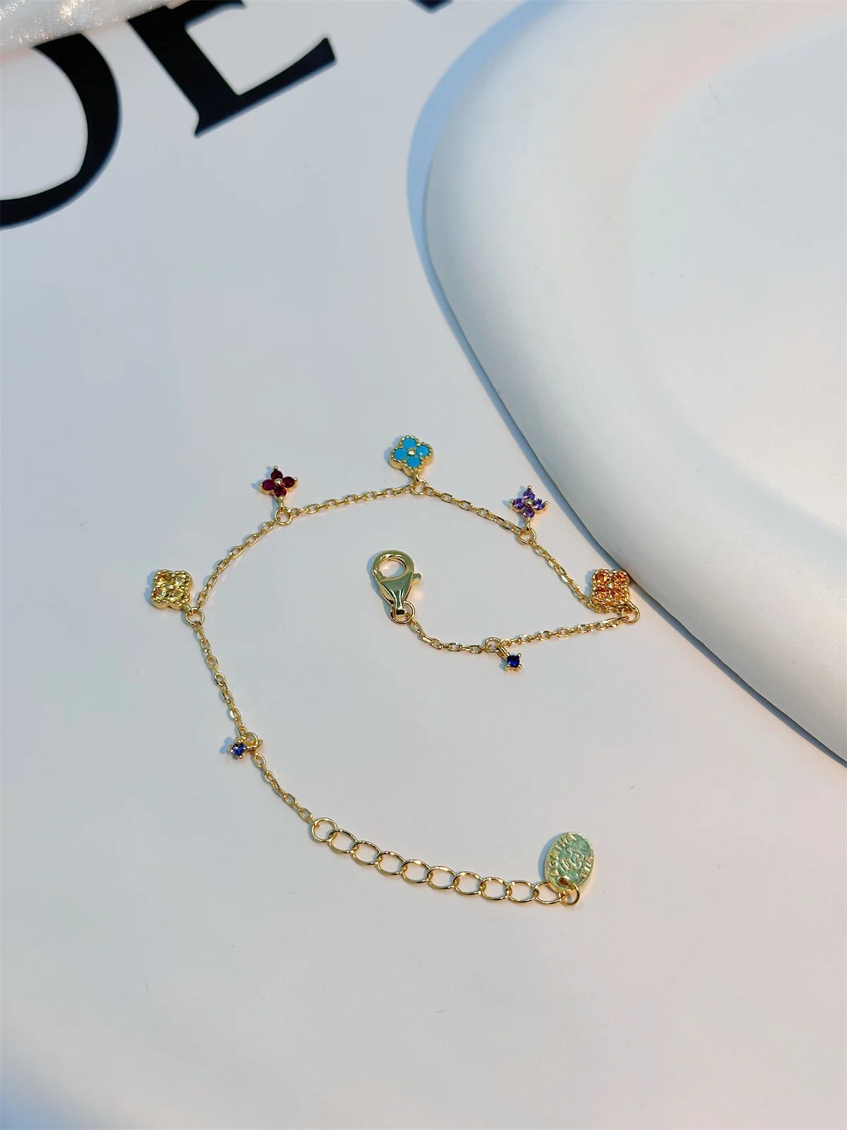 

2025 New 925 Sterling Silver Link Bracelet: Beloved Crystal Lucky Clover – Versatile, AG Simple & High-Quality Fashion Gift