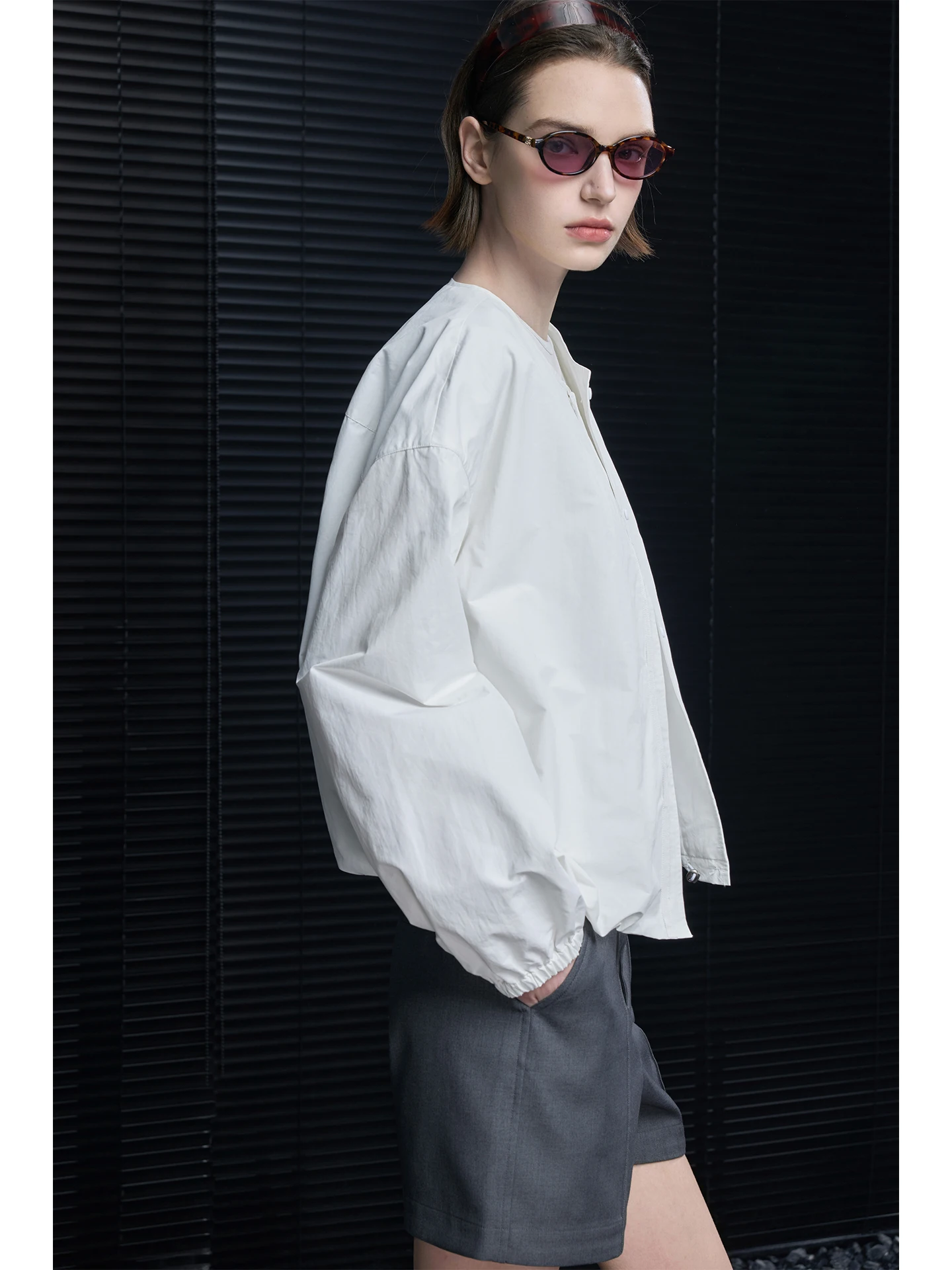 

White round Ne irt Jaet Women's Loose Casual Versatile Lightweight Anti-Aging Early Spring New Sle Street Sle Cotto...