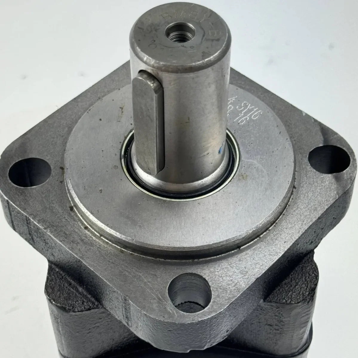 motor, replacing cycloidal hydraulic motor