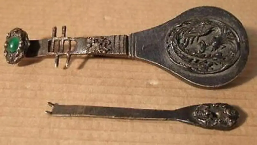 Rare old style brass carved lute the Phoenix lock and key