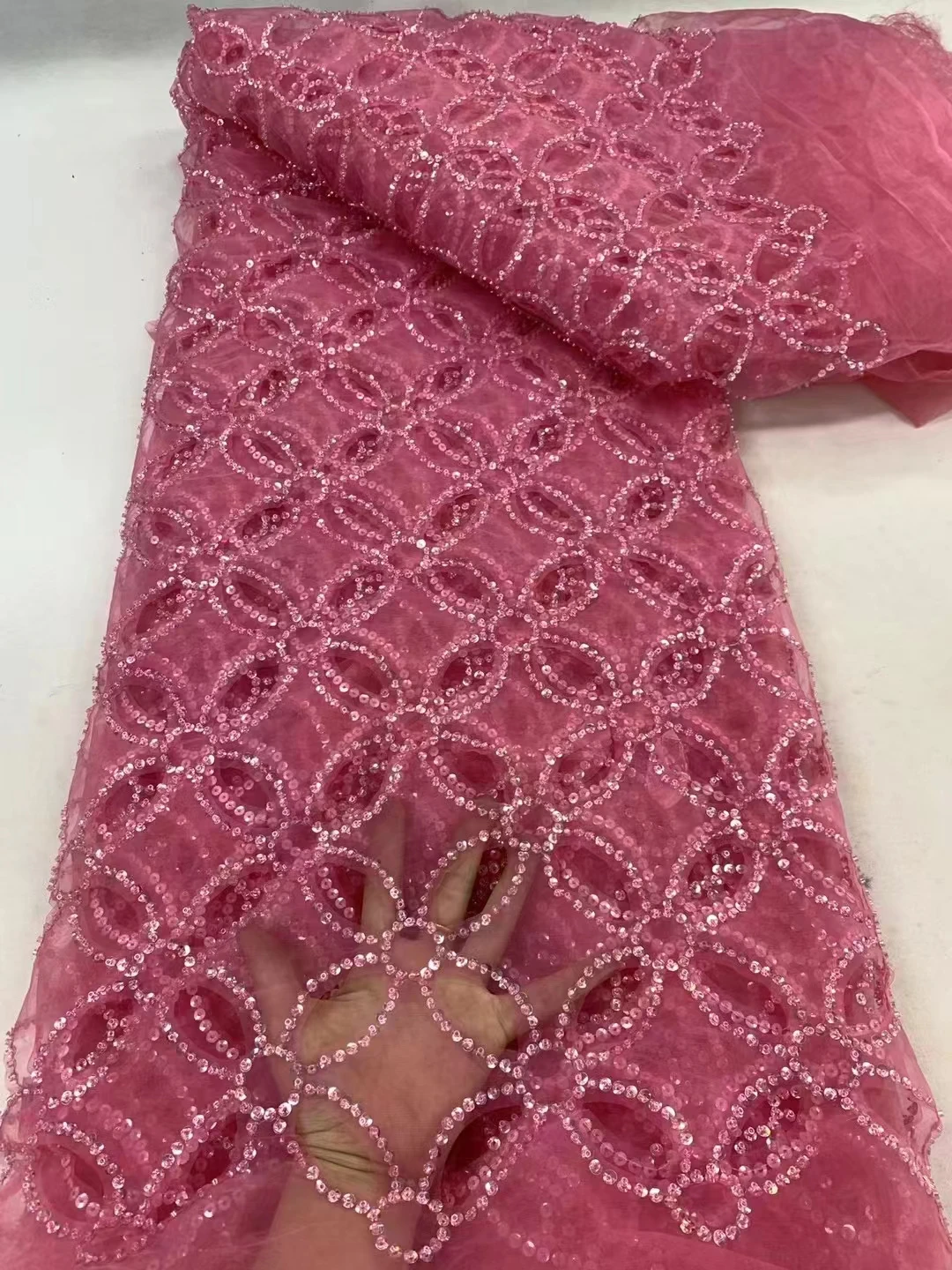 

Luxury Pink African Sequins Beads Lace Fabric 2024 High Quality Handmade Beads French Nigerian Lace Fabric For Dress KHD24136