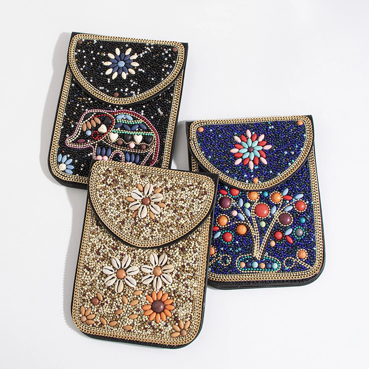 

Travel Versatile Handbag Ethnic Style Mobile Phone Bag Small Square Bag Retro Bead Crossbody Bag Photography Coin Purse