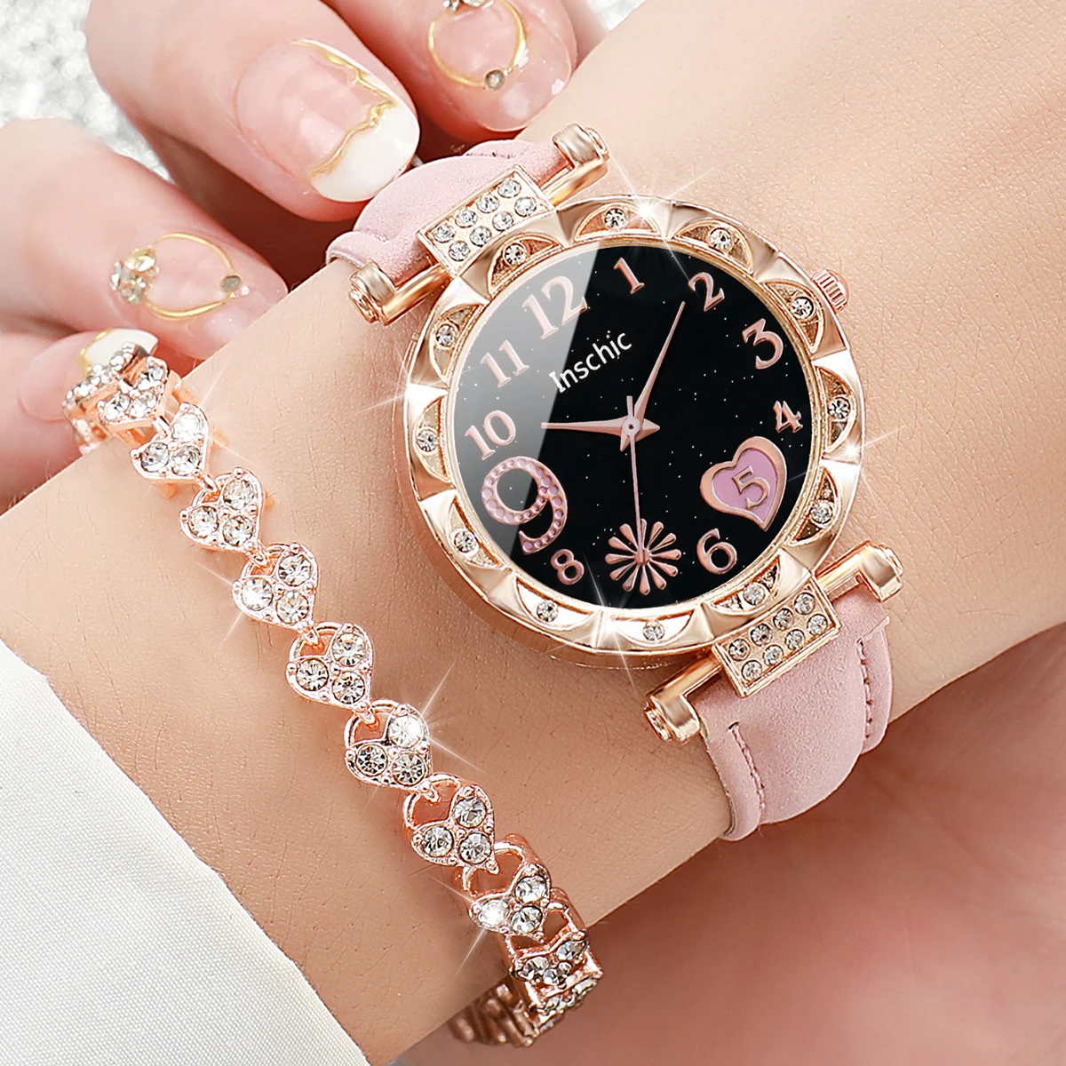 Jam tangan wanita Quartz, 4 buah/set arloji kulit HITAM Pink dengan gelang berlian cinta