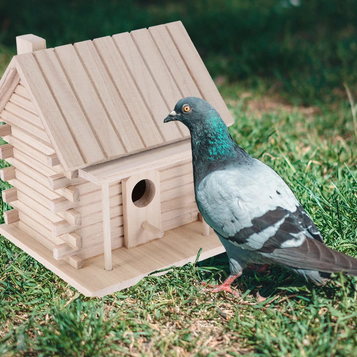 

Wooden Bird Nest Warm Breeding Box DIY Breeding Parrot Cockatiels Swallows Nest Outdoor Budgerigar Bird Cage Hanging Decor