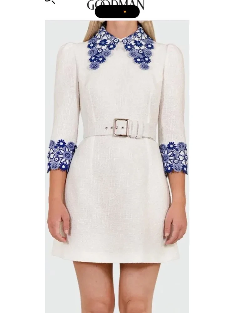 تخصيص الأزياء الكلاسيكية عالية الجودة رائعة القطيفة نمط الطية ألف خط جوهرة طويلة الأكمام فساتين السهرة الطويلة