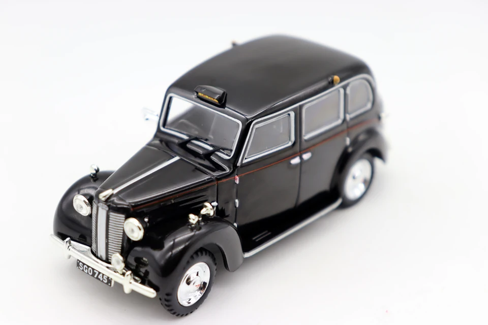Metal Model 1:43 Scale Austin FX3 London 1955 Taxi Vintage Car