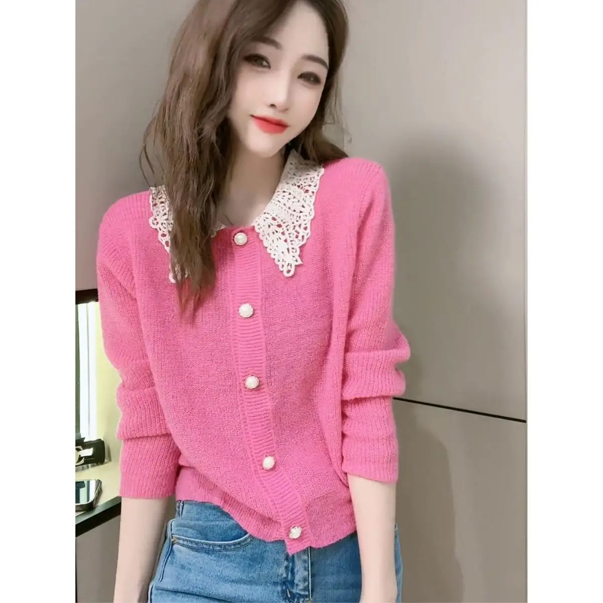 French Hollow Knitted Sweater for Women in Spring Fashionable and Stylish Polo Collar Design Niche Long Sleeved Top