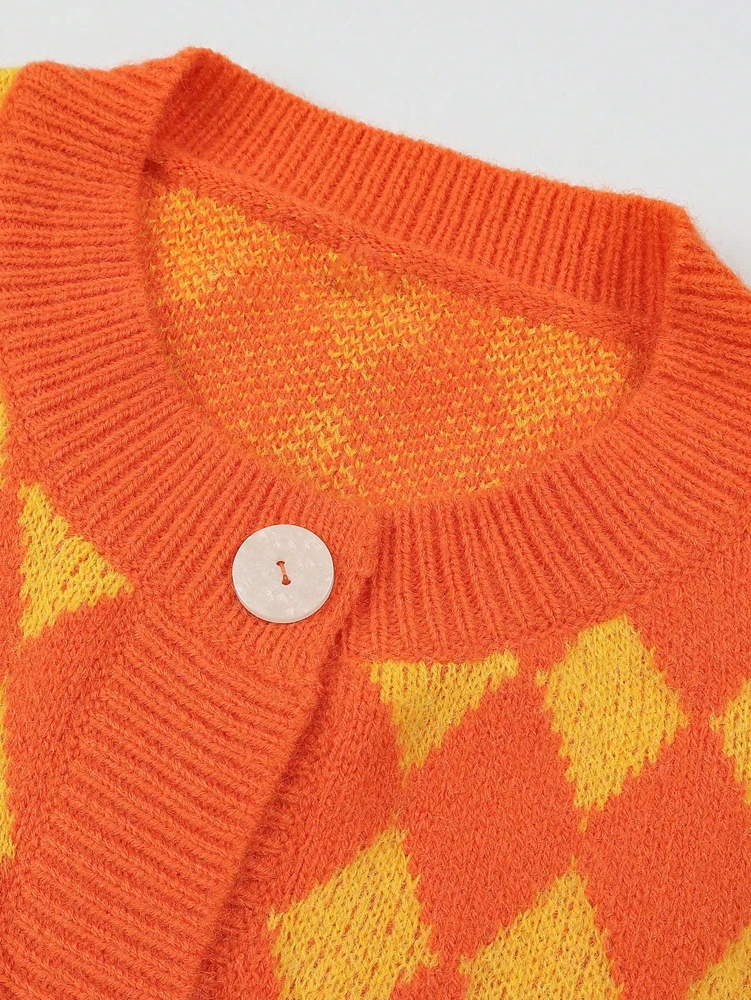 Stylish Contrast-Colour Diamond Pattern Versatile Minimalist Long-Sleeved Crew Neck Knitted Top for Women