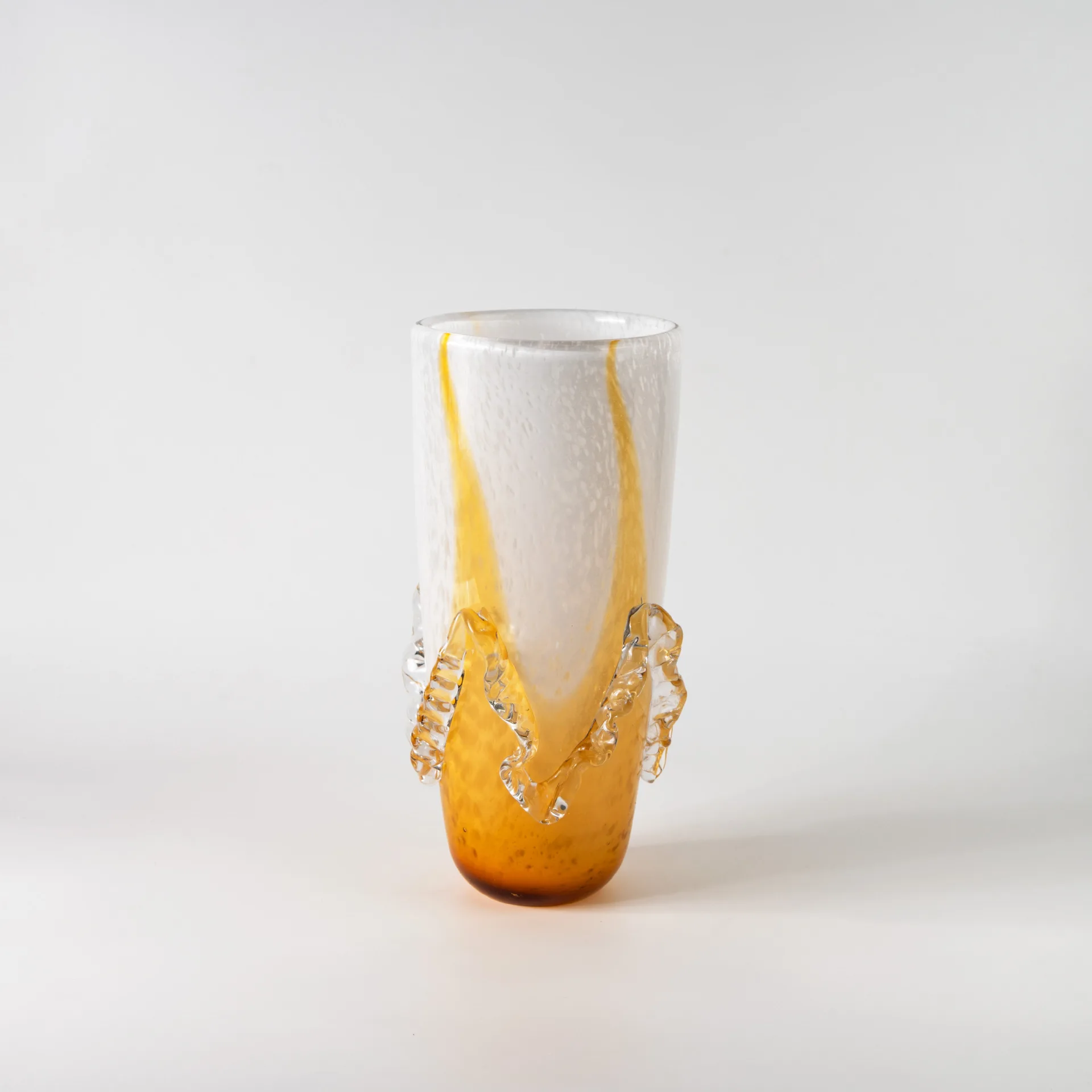 Simple light luxury amber skirt handmade glazed vase model room living room dining room flower soft decoration ornaments
