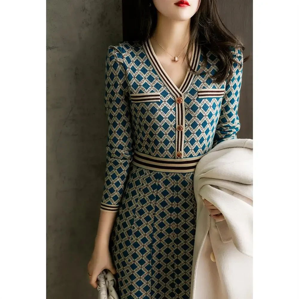 Vintage Spring Autumn Fashion New V-neck Button Slim Long Sleeved Dresses Elegant Geometric Slender A-line Skirt Women Clothing