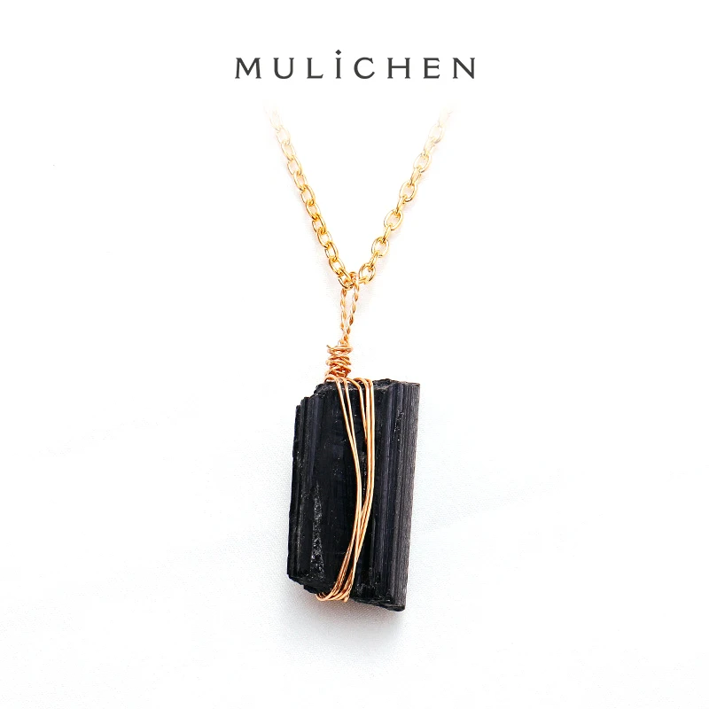 Black Tourmaline  Chain Pendant Necklace For Woman Handwoven Irregular Natural Rough Stone Decorative Jewelry