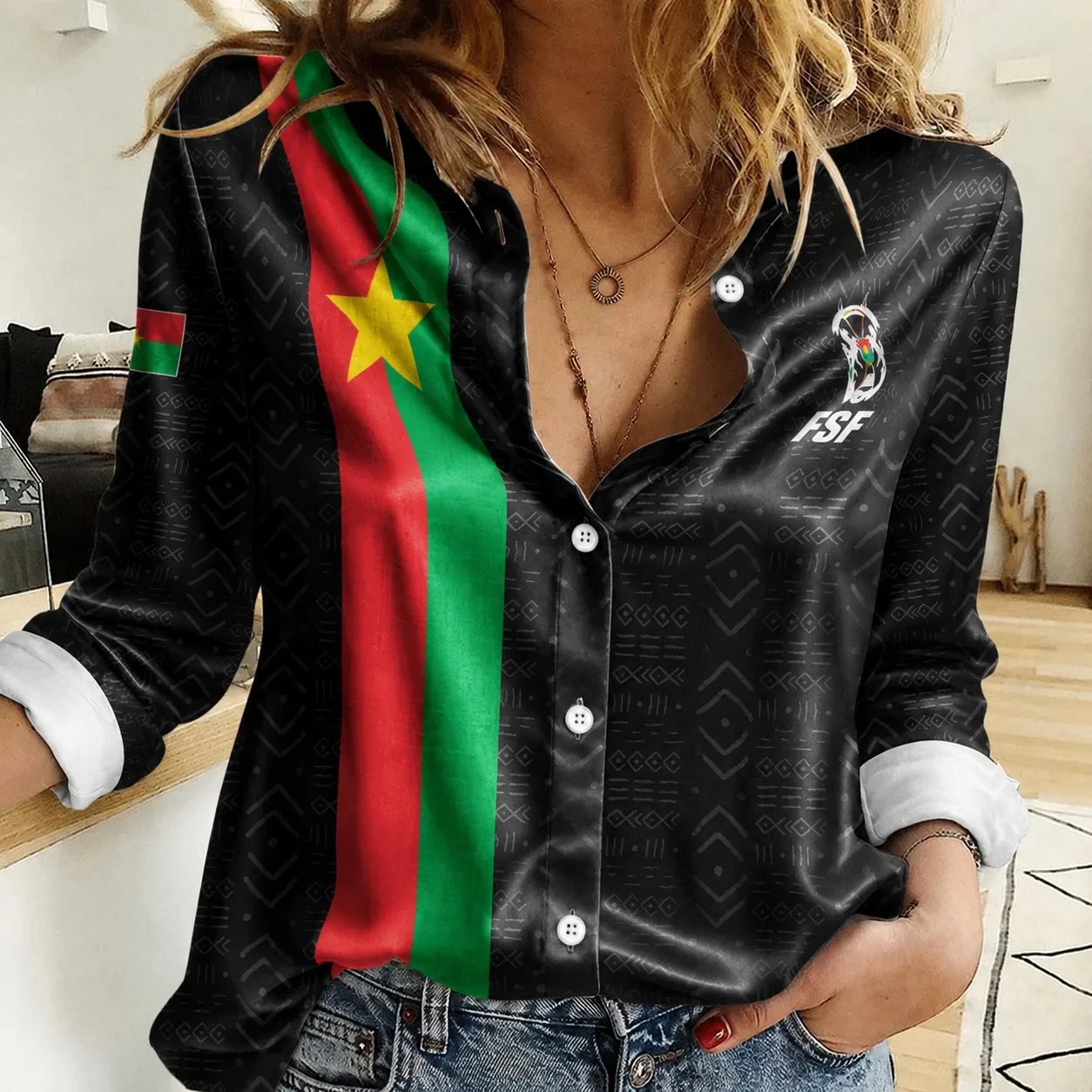

Fashionable Trendy Shirt, Ethnic Style, Burkina Faso Printed Women's Satin Shirt, Simple and Elegant Top, Casual Women's Shirt