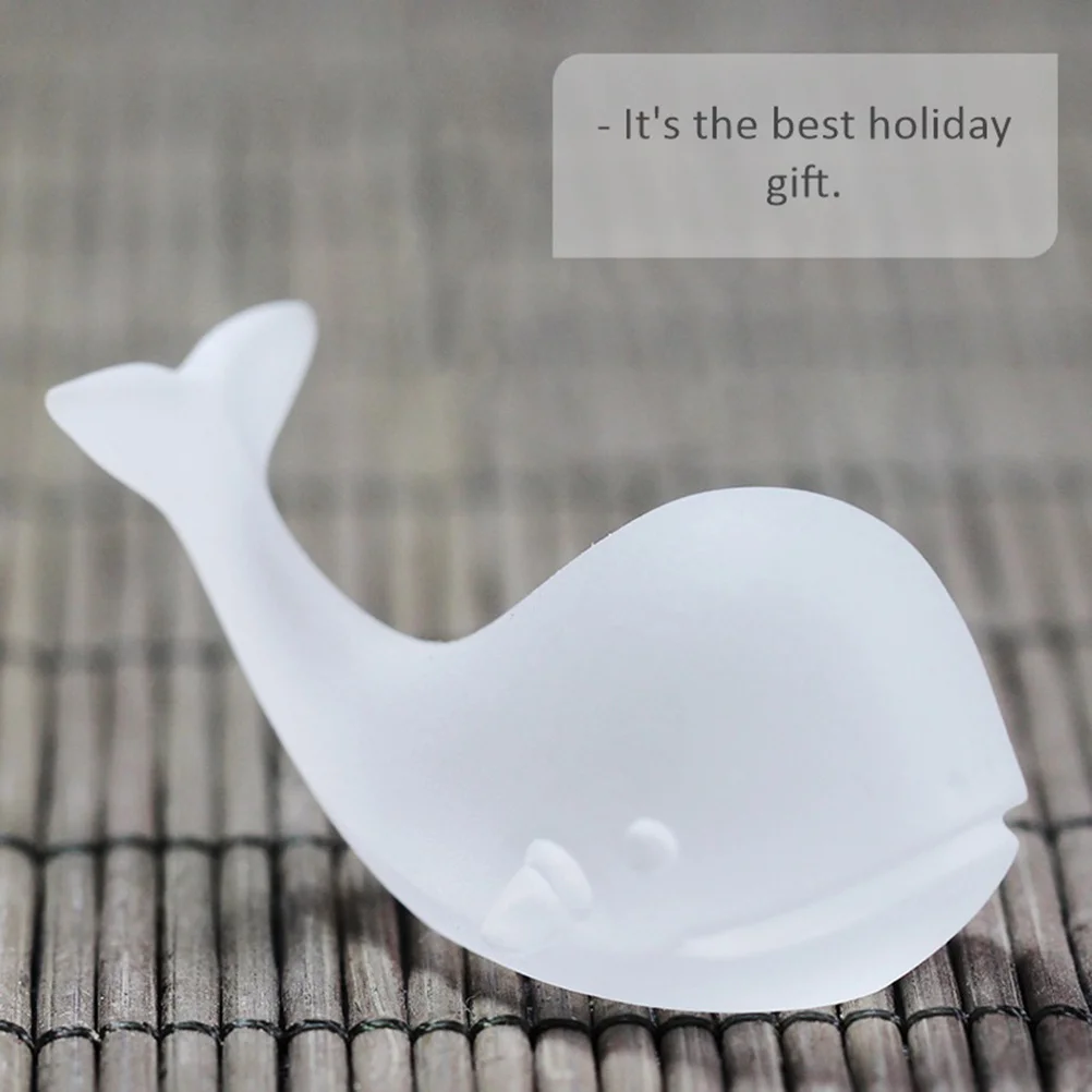 

Glass Tea Pet Ornament Decorative Tea Table Idea Pen Rack Best Gift for Holiday Friends Whale Table Ornaments
