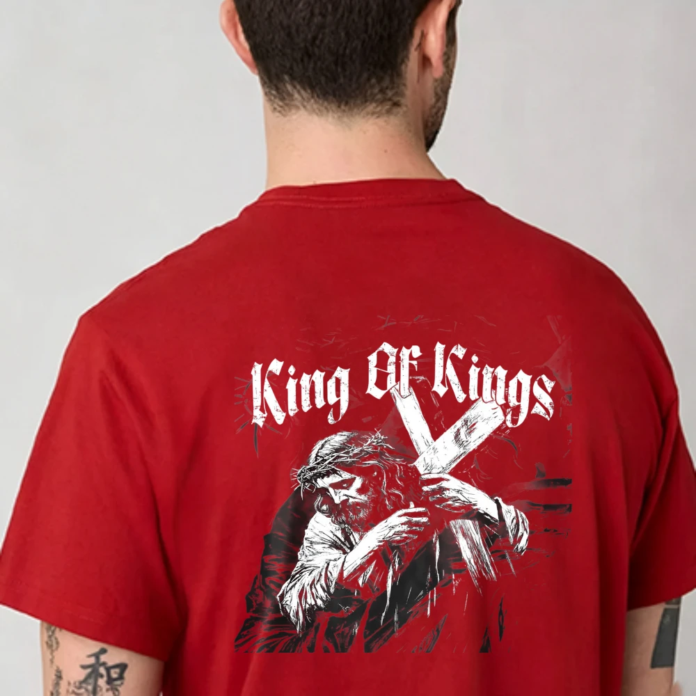 King of Kings Gothic Font Jesus Carrying Cross Vintage Distressed Print Crew Neck T Shirt Religious Faith Cotton Tee Streetwear