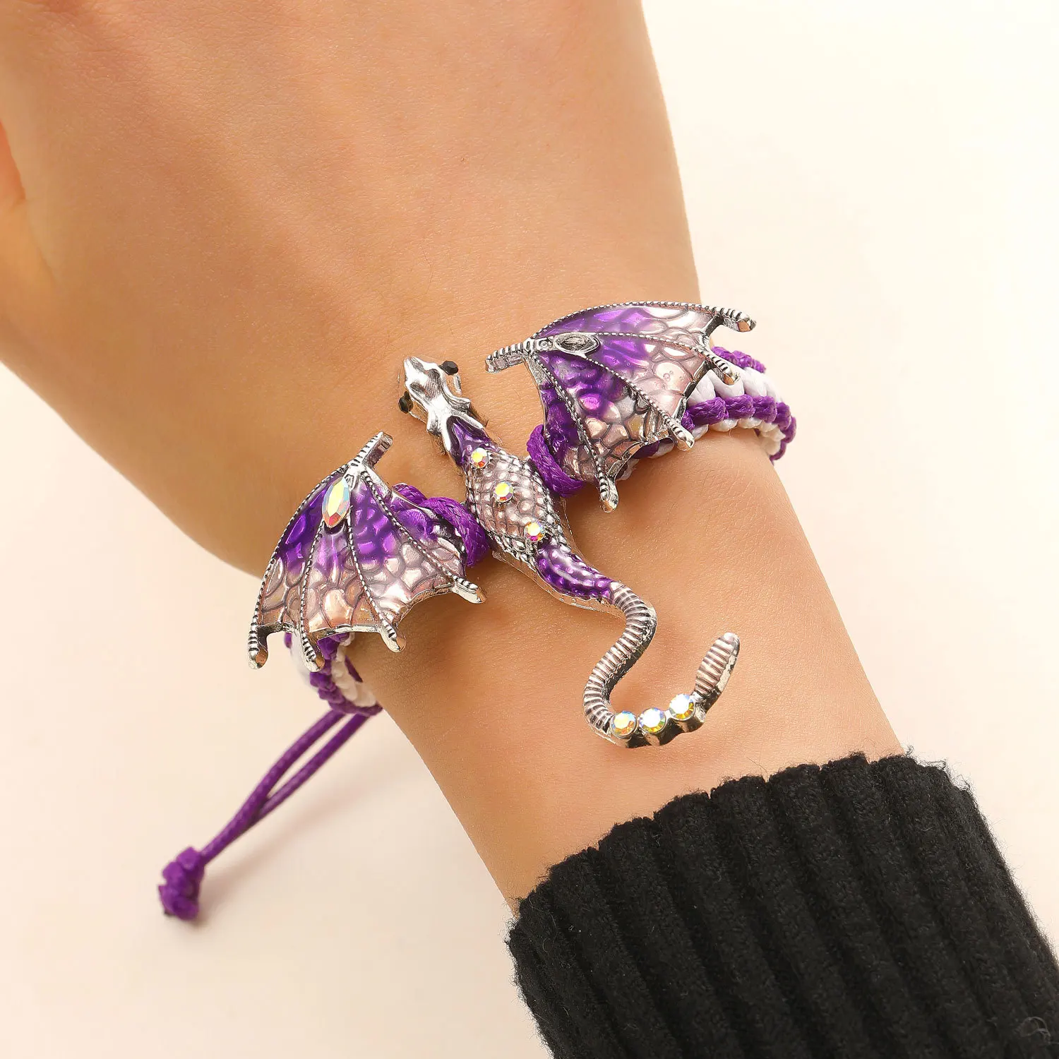 2026 Goth Fliegender Drache Armbänder für Männer und Frauen Punk Gothic Verstellbares Geflochtenes Seil Manschettenarmband Kreative Geschenke