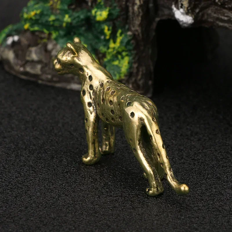 Brass Solid Vintage Cheetah Small Statue Desktop Ornaments Pen Rack Lucky Animal Leopard Figurines Miniatures Crafts Decorations