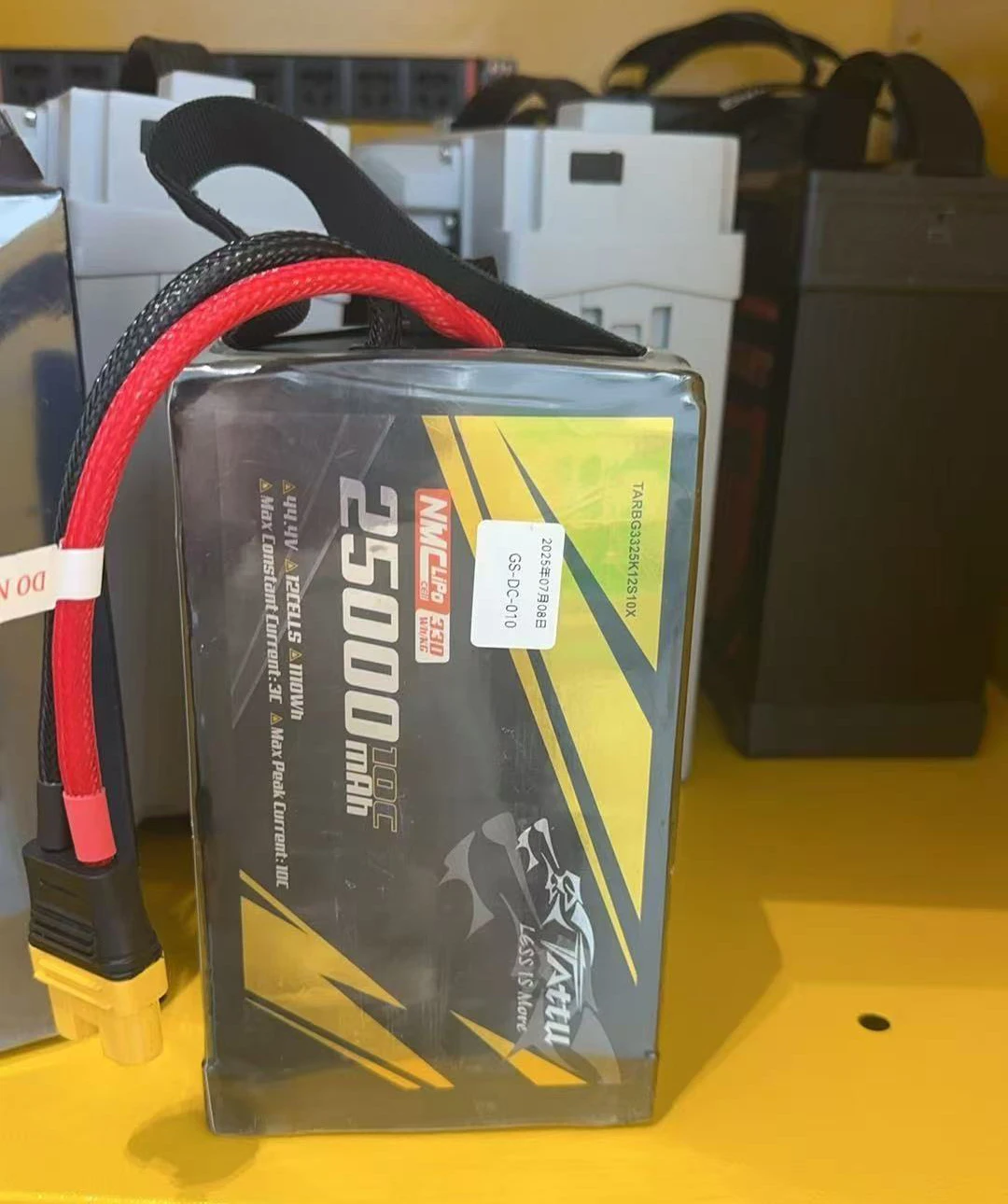 TATTU 25000mah 10C 44.4V 12S 330Wh/kg Series Semi-Solid State High Energy Density Battery Pack for EFT X950