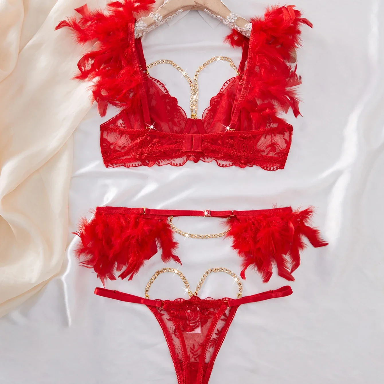 Lovermore Valentine's Day Red Feather Sexy Lingerie Fetish Fancy Underwear Women Uncensored Luxury Bra Chain Bilizna Intimate