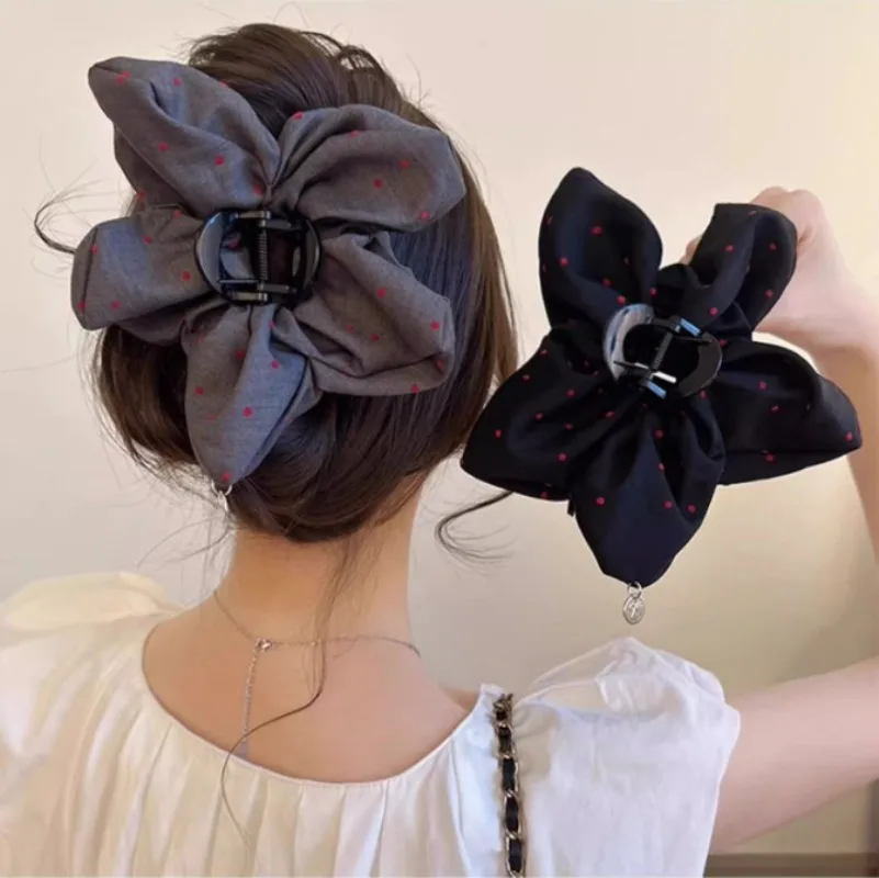 2024 Koreaanse Stijl Wave Dot Bloemen Haarklauw Clip Hoofdtooi Voor Vrouwelijke Meisjes Sweet Fashion Design Grote Haarspeld Haaraccessoires