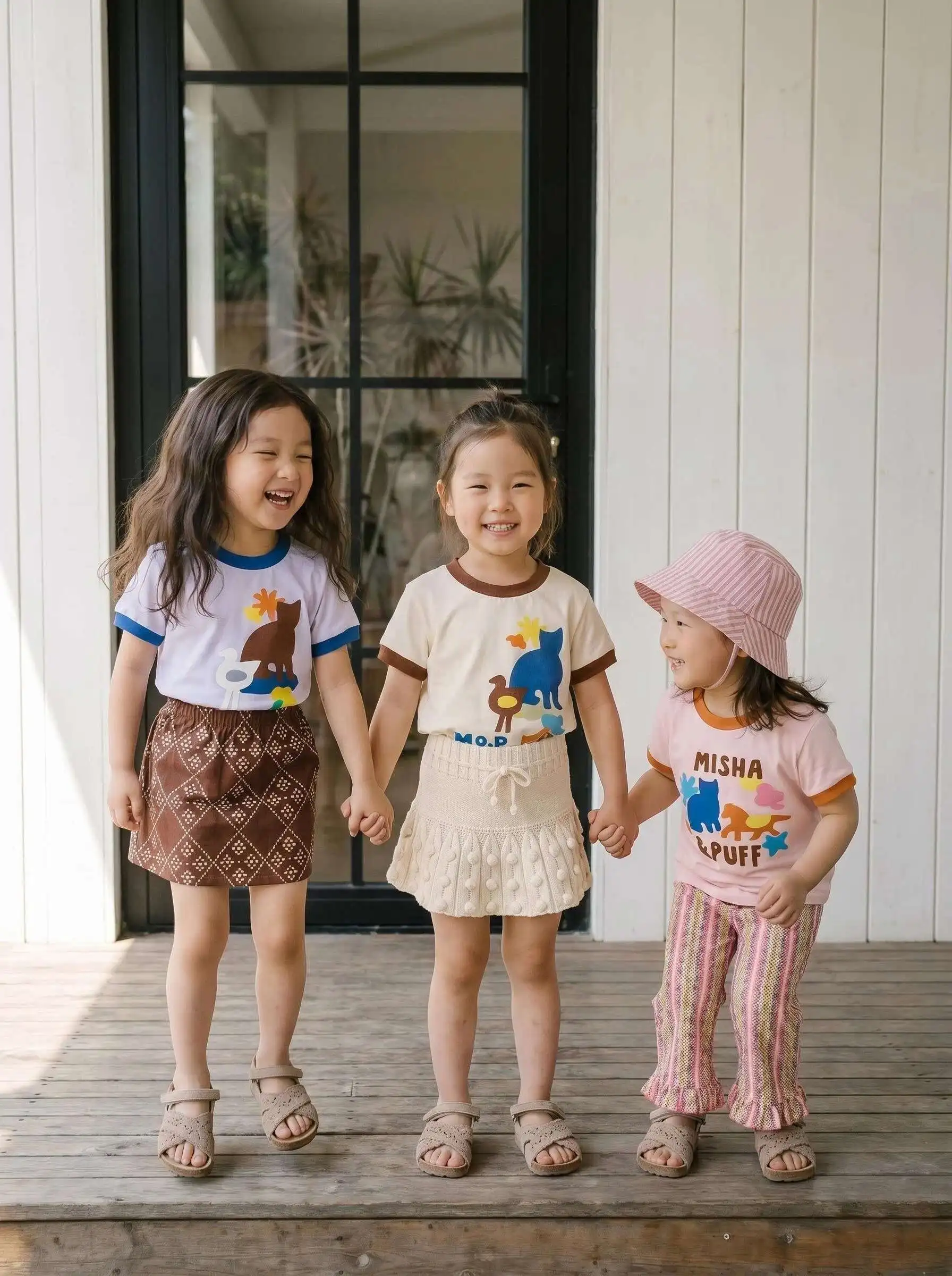 In stock! 2026 Summer Girls' Korean-style Cute Cartoon Animal Handmade Patch Embroidered Round-neck T-Shirt
