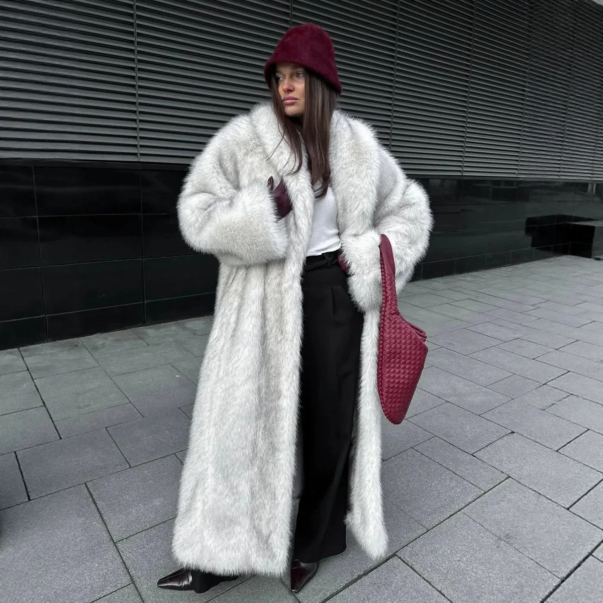 2026 Winter Elegant Luxury Chic Long Faux Fox Fur Coat Women Thick Warm Soft High Quality Fluffy Fox Fur Jackets