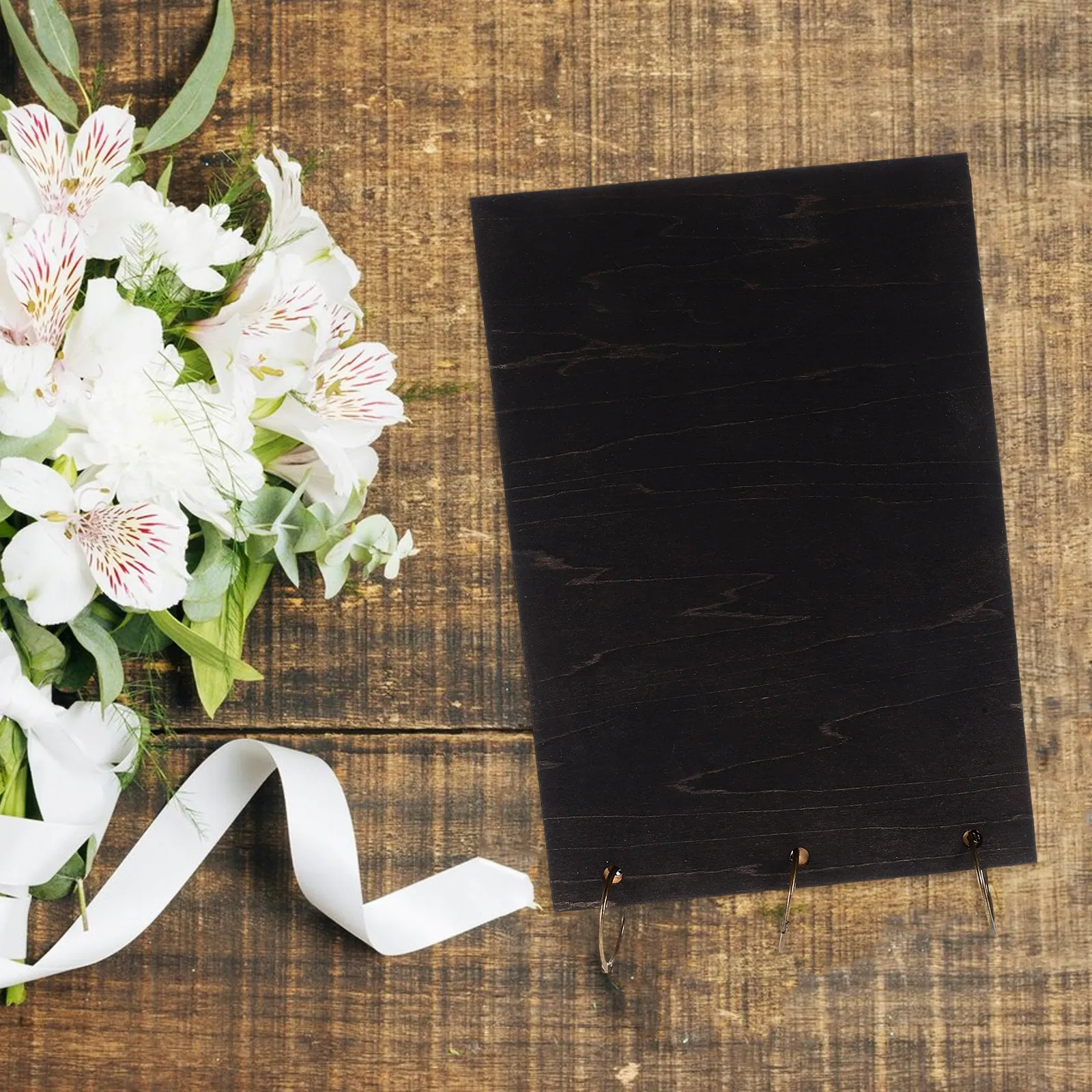 دفتر ضيوف زفاف أنيق بتصميم عتي - مراجعة Personalized Guest Book وسعره
