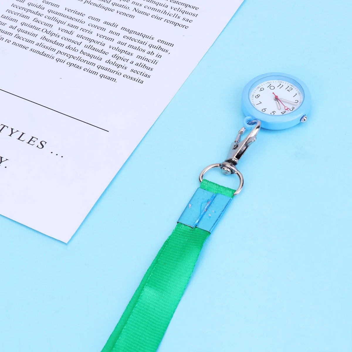 Jam Perawat Sederhana Jam Tangan Medis dari Paduan Logam untuk Dokter dan Perawat Desain Ringan dan Portabel Dial Akurat dan Jelas