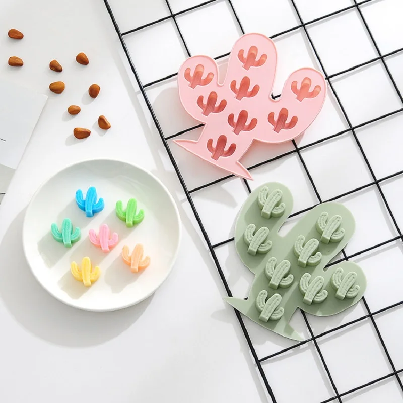 8 Cavity Cartoon Silicone Mold For Baking Cactus Chocolate Soap Mould Animal Cake Decorating Tool