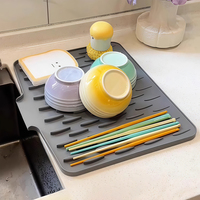 Silicone Drain Mat for Sink, Kitchen Fruit and Vegetable Dish Draining Drying Mat, Household Countertop Heat Insulation Mat