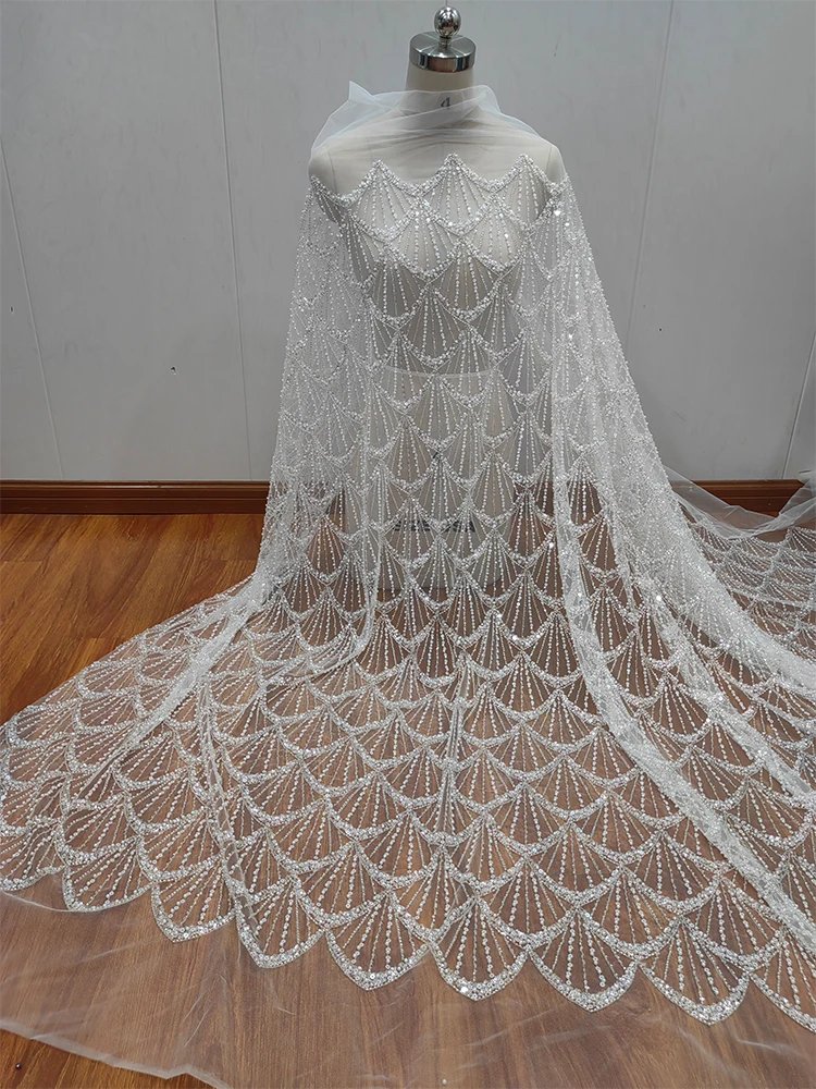 

Sparkle Fabric Dense Glitter Wedding Dresses Embroidered Beaded Tube Sequin Fish Tail Waves Lace Material