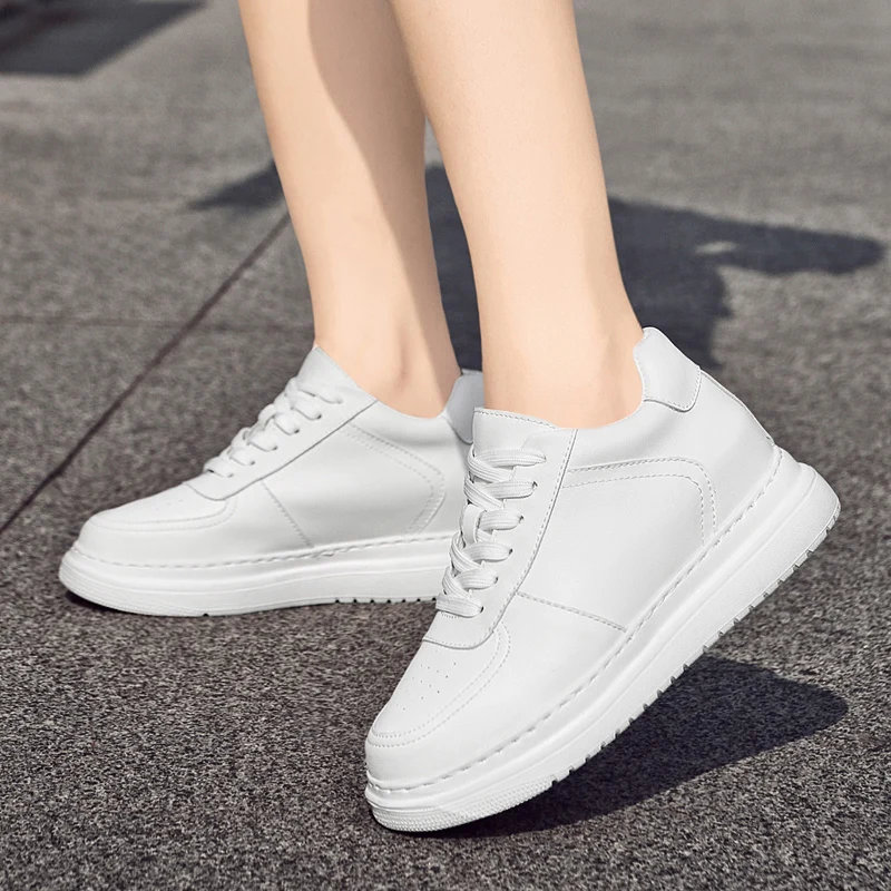 Spring 2025 Men's White Sneakers - Couple Style, Trendy & Versatile, Lightweight Breathable & Height-Increasing