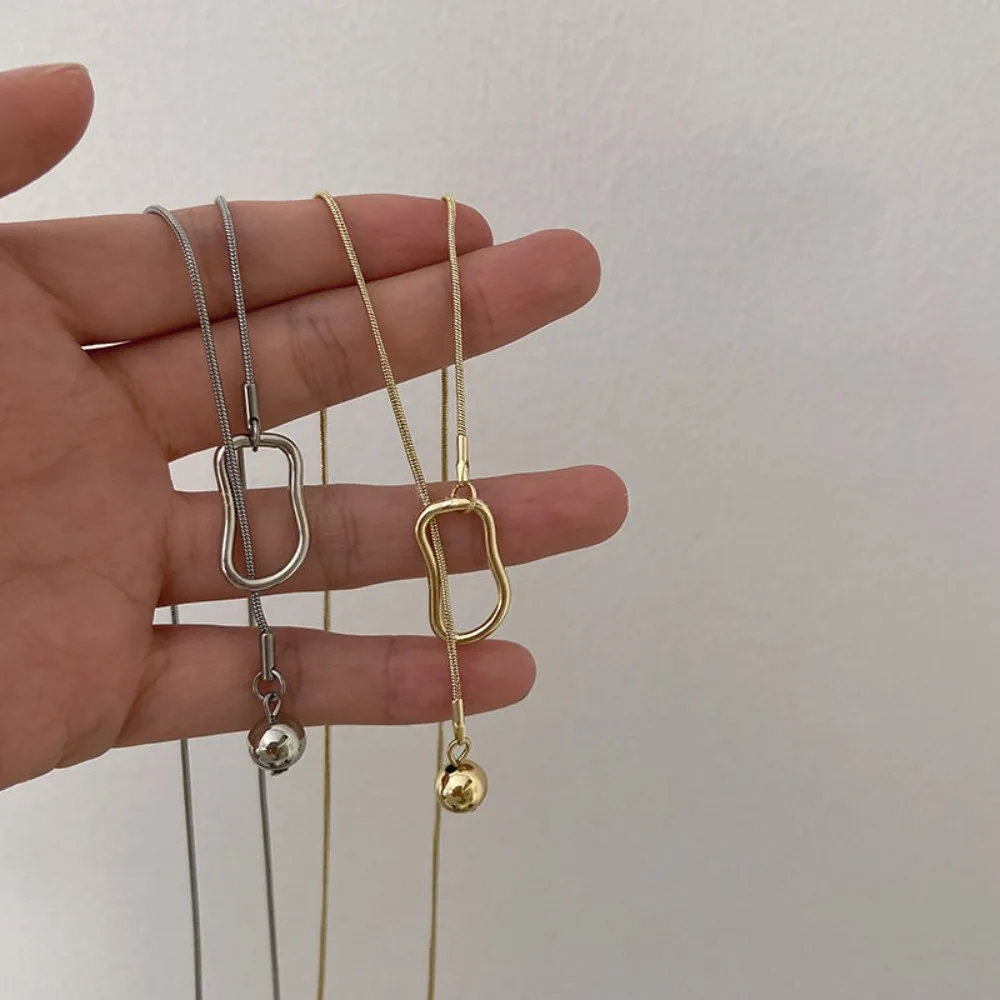 Minimalism Sliver Color Geometric Hollowed-out Peanut-shaped Pendant Snake Bone Chain Pull-out Necklace for Women Trendy Jewelry