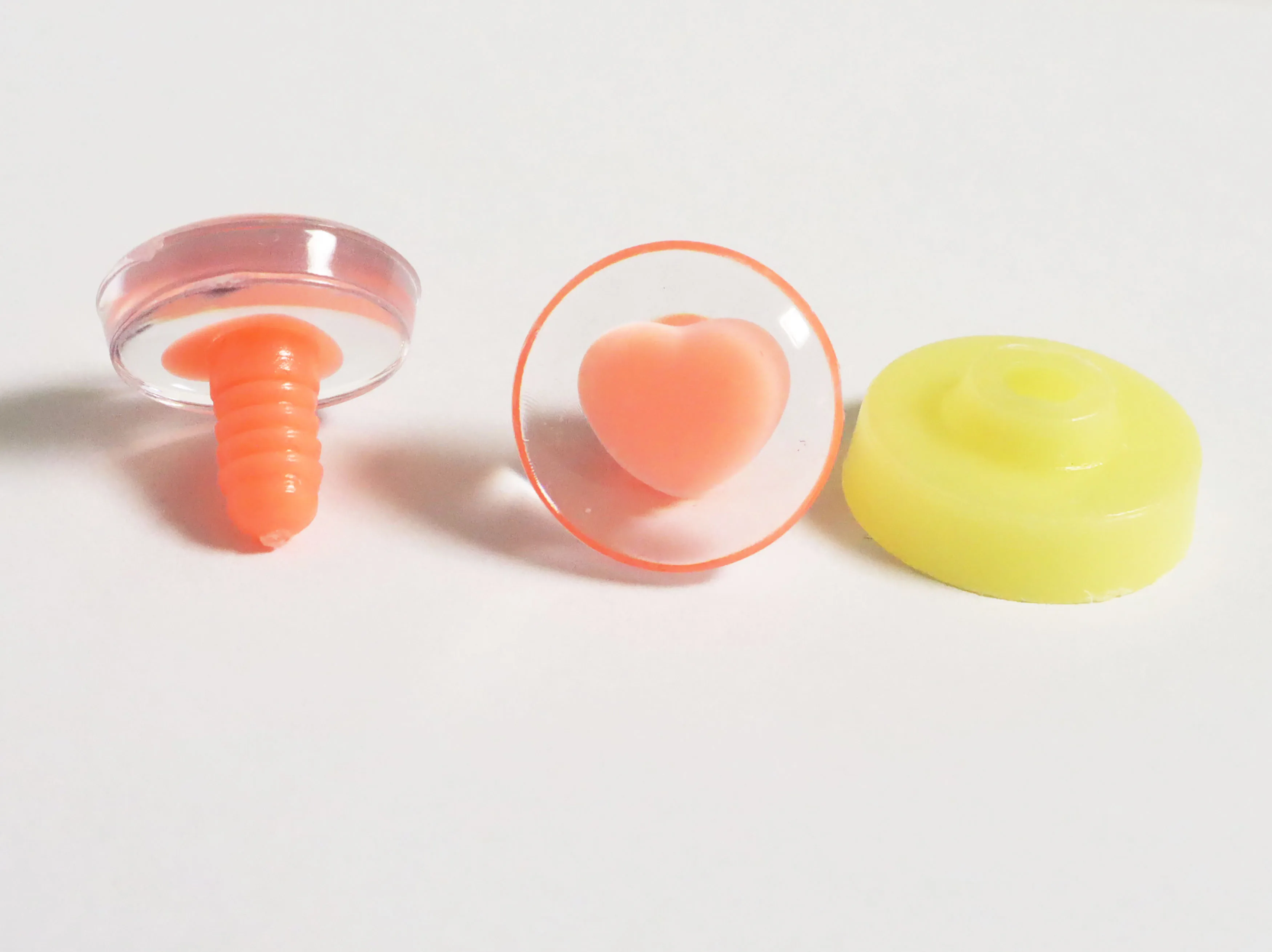 Masckaszem Neu 25mm Herzförmige Klare Schwarze Pupillen 3D Komische Runde Glitzer-Spielzeugaugen mit Hartem Unterlegscheiben für Plüschliebhaber-Puppenzubehör – Detail 8