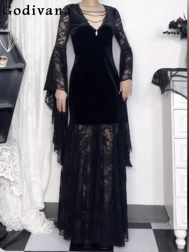 

Halloween Witch Cos Dark Gothic Lace Fishtail Dresses Spring and Autumn New Black Sexy Party Street Long-sleeved V-neck Dress