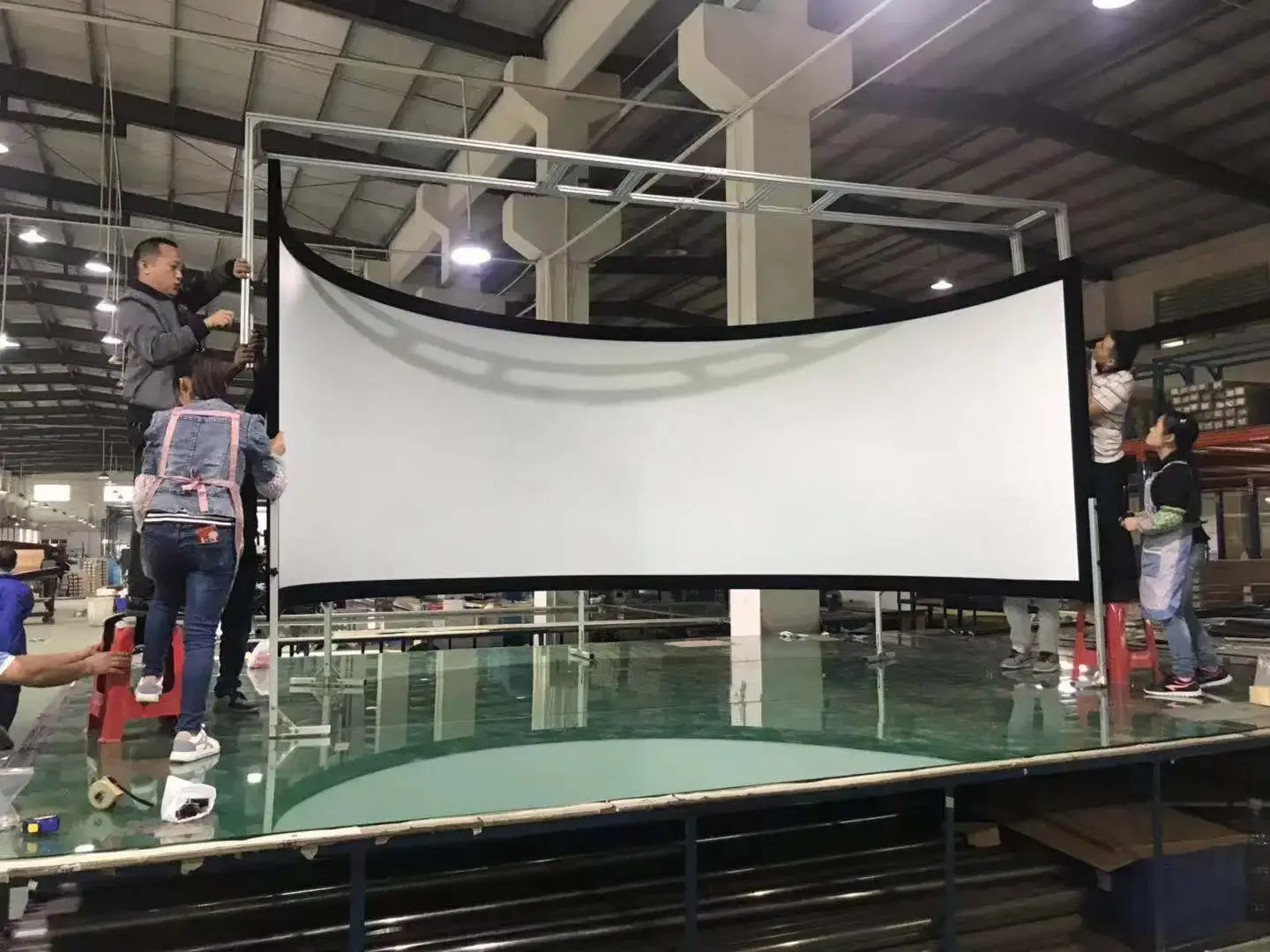 120 Inch 3D High Quality Cinema Theatre High Definition Curved Projector Projection Screen with Fixed Frame