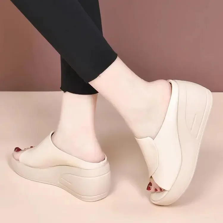 Summer New Open Toe Sexy Solid Thick Sole Slope Heel Slippers for Women Outwear Comfortable Platform Women\'s Single Shoes