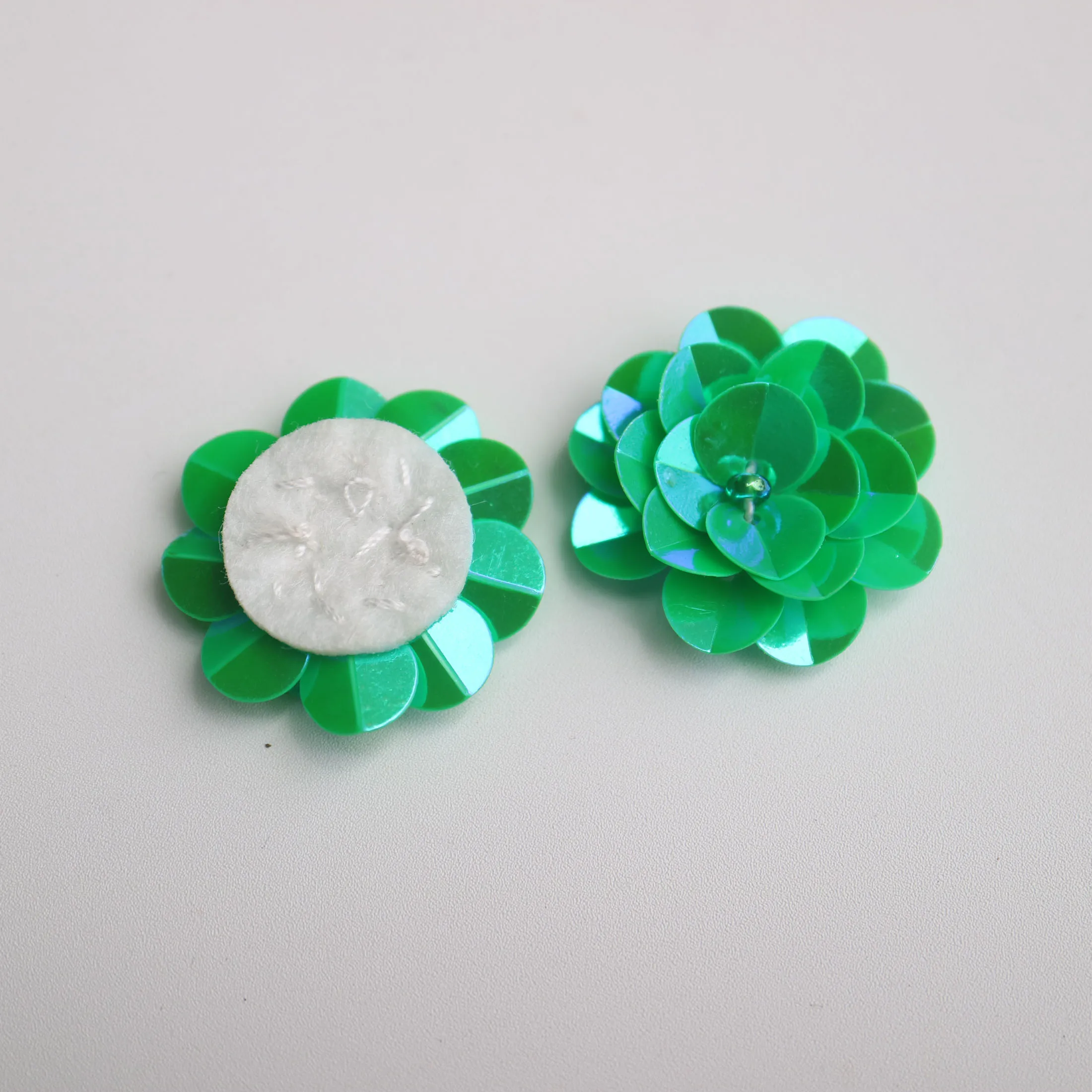 10 Stück/Set Blumen-Perlen-Applikationen für Kleidung DIY Strass-Pailletten Aufnähbare Stickerei-Applikationen Parche Ropa – Detail 13