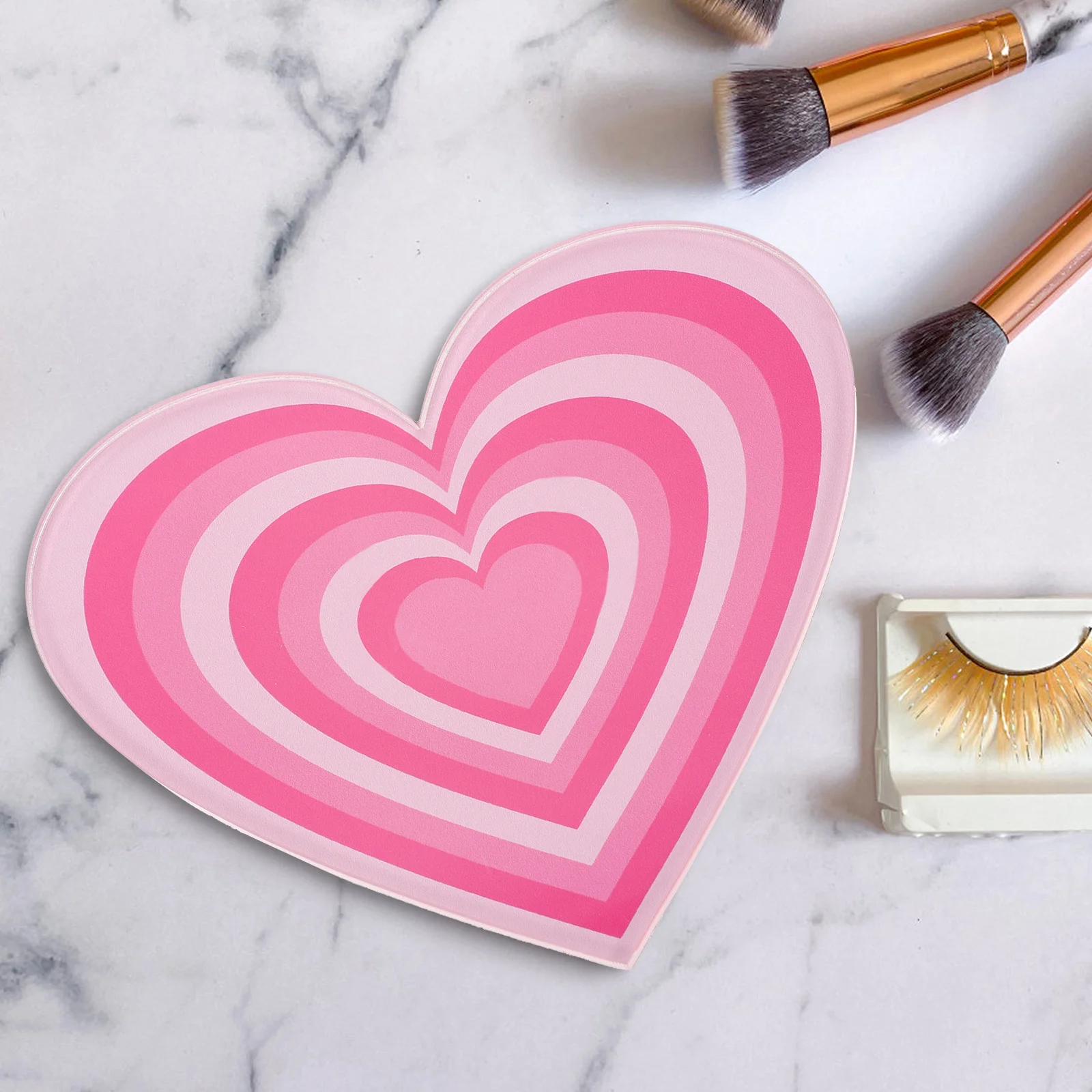 

Durable Acrylic Eyelash Grafting Platform Heart Shape Design Easy Carry Eyelash Extension Tool Kit Lashes Board