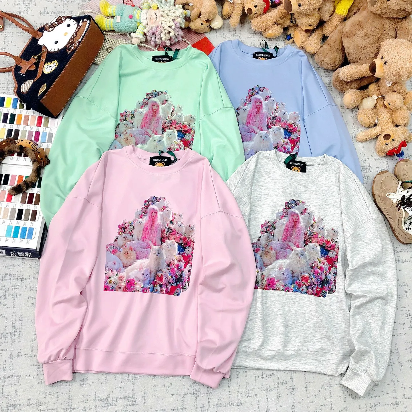 Autumn New Fashion Loose Character Cat Nail Diamond Printing Age Reduction Versatile Long Sleeve Sweatshirt Women