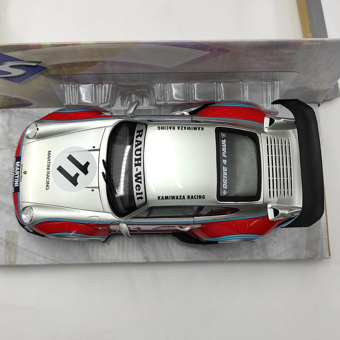 Diecast SOLIDO S 1:18 Scale RWB KAMIWAZA RACING 2020 #11 Alloy Car Model view 5
