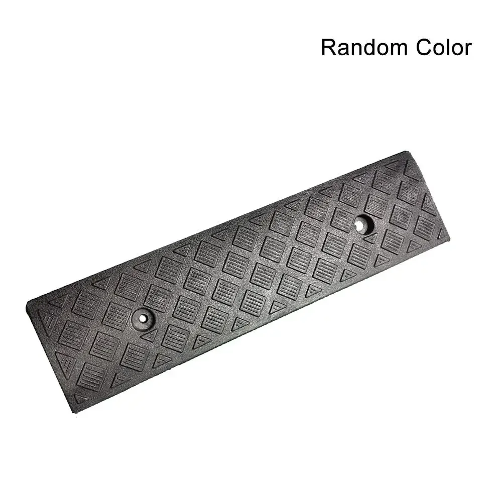 Random Color Auto Car Threshold Ramp Plastic Portable Curb Ramp Anti Slip Lightweight Threshold Ramp For Car Trailer Truck Bike