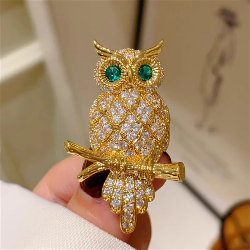 （NEW）Fashion Vintage Owl Brooch Diamond Encrusted Animal Pins Women Men Apparel Accessories Jewelry Gift