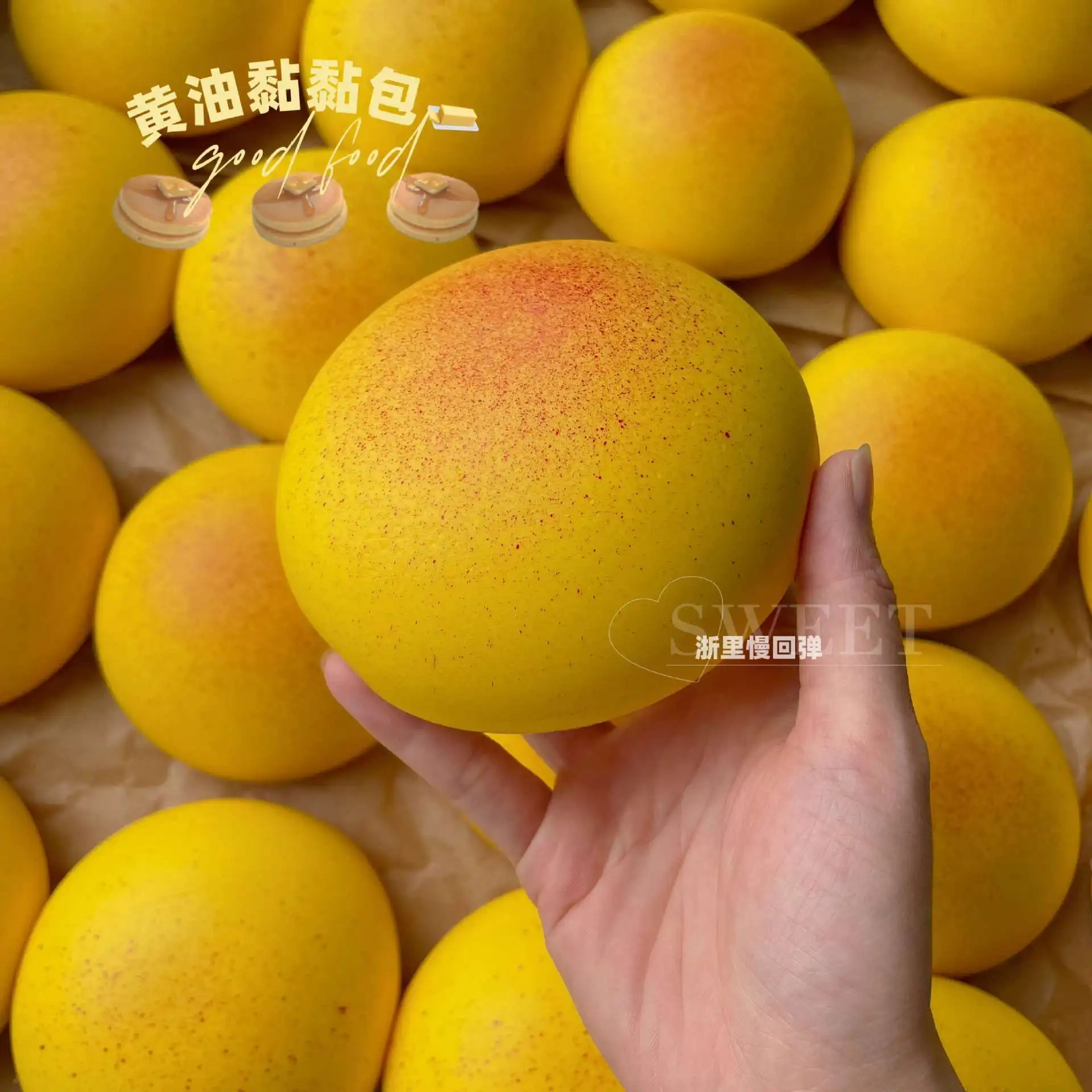 もちもちバターブレッド スクイーズおもちゃ かわいいリアルな濡れた柔らかい粘着性のあるタロイモパン 面白いストレス解消おもちゃ フィジェット