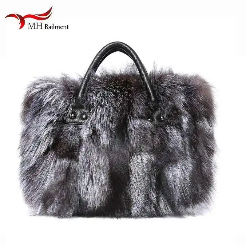 Autumn Winter New 100% Fox Fur Bag Shoulder Diagonal Package Female Fashion Handbag Ladies Luxury Brand Furry Big Fur Bag