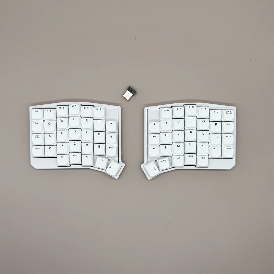 SOFLE ロープロファイル分割キーボード 2.4G ワイヤレスメカニカル