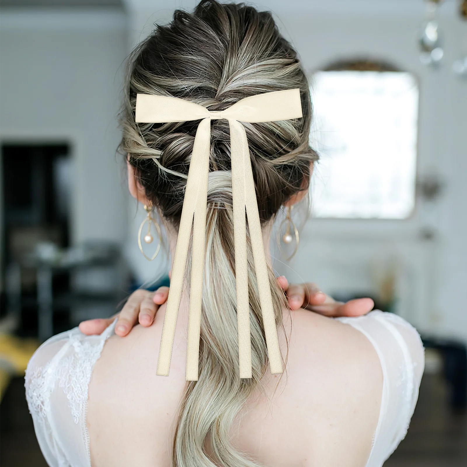 

16Pcs Bowknot Hair Clips Fashionable Thin Bows for Daily Wear Party Wedding Hair Styling Ribbon Accessories for Women and Girls